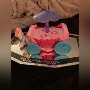Fisher Price Disney Little People Princess Carriage w/out People